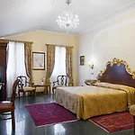 Hotel San Cassiano Ca\'Favretto