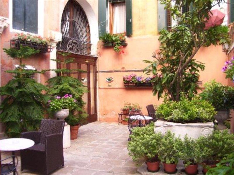 Hotel San Cassiano Ca'favretto